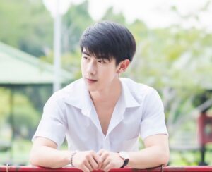 Big-Natthapong-บิ๊ก-ณัฐพงษ์-6-300x244