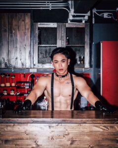 เฟย แสงหนุ่ม fb