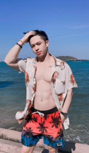 เฟย แสงหนุ่ม ig