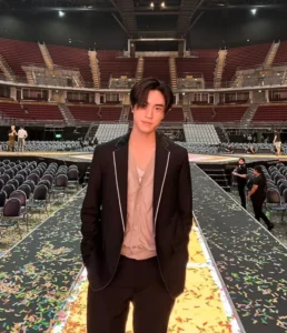 เจมีไนน์ นรวิชญ์ 12