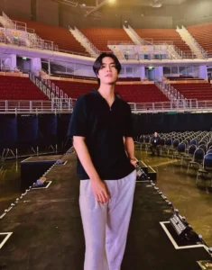 เจมีไนน์ นรวิชญ์ 19