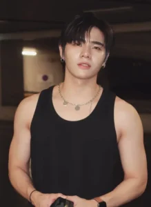 ท็อป ปิยวัฒน์ 22