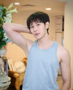 นัท ตรัยพัทธ์ 04