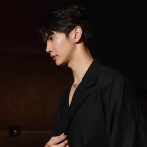 แม็กกี้ รชต 01