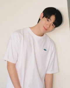 มอส กิตติ์รวี 16