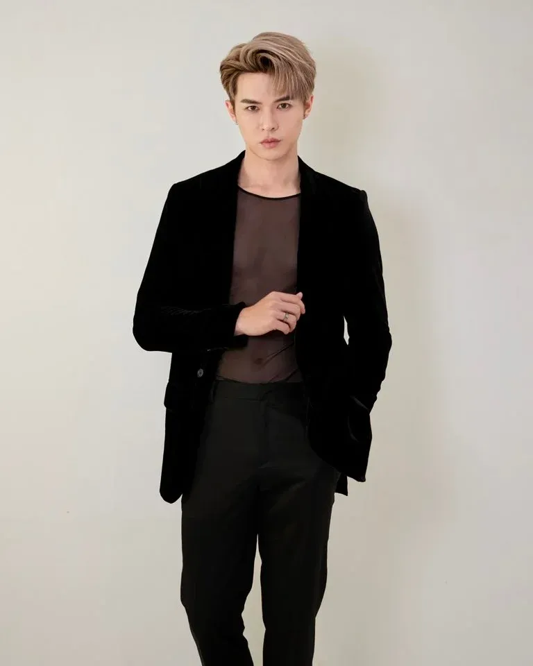 บิลลี่ ภัทรชนน อ่อนสอาด